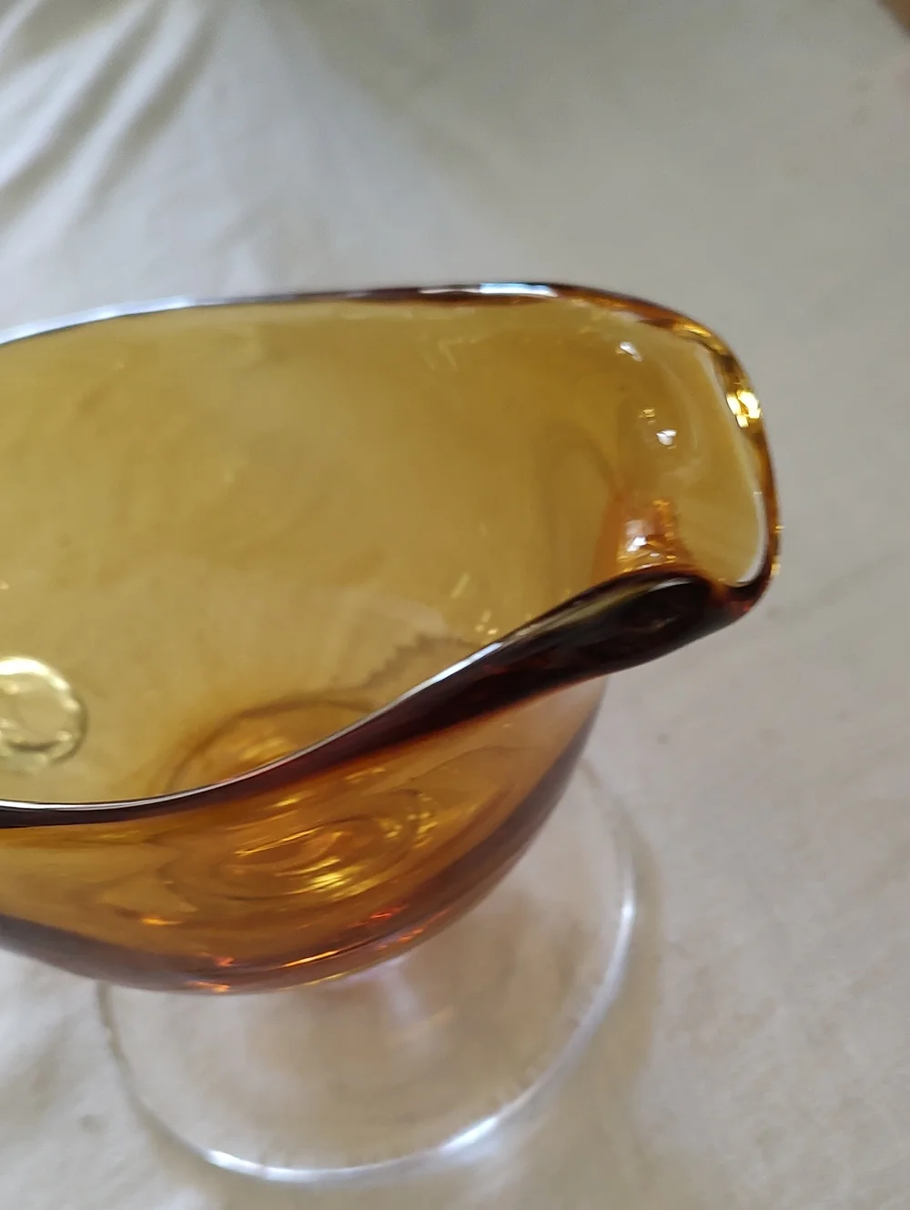 Large Williams Sonoma Amber Citrine and Clear Glass Footed Gravy Sauce Boat